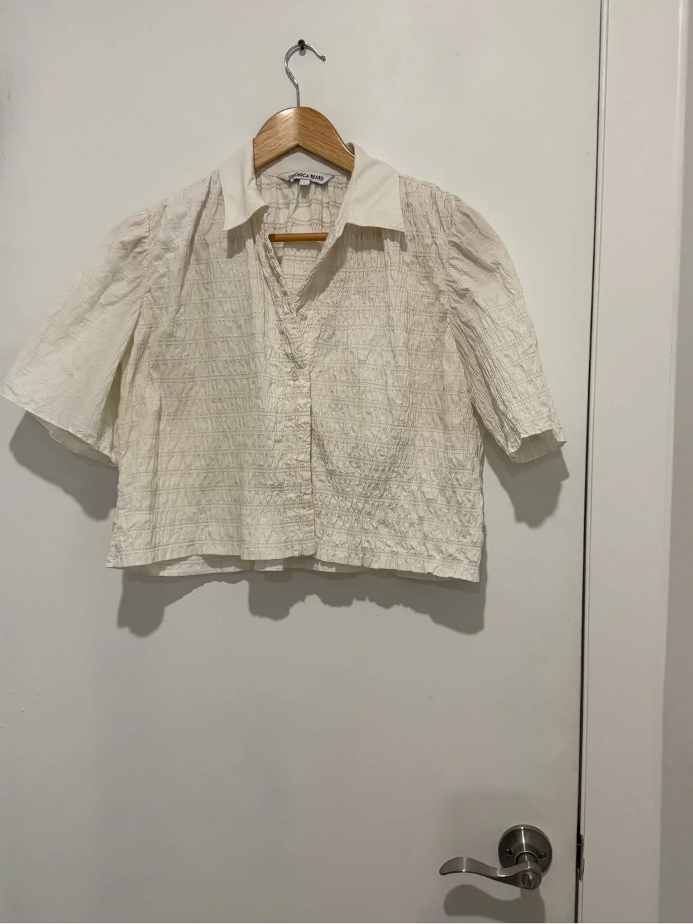 Veronica Beard Cream Textured Short-Sleeve Cropped Button-Up